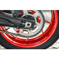 KERN-STABI BOBBINS Heckständeraufnahme M8 x 1,25  KAWASAKI Z900 / SE ab 2025 mit Distanzbuchsen mit Distanzbuchsen rot