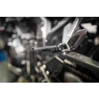 MFW Austausch Rasten Set EVO SPORT YAMAHA MT-09 / SP RN29  13-16 Fahrer schwarz blau